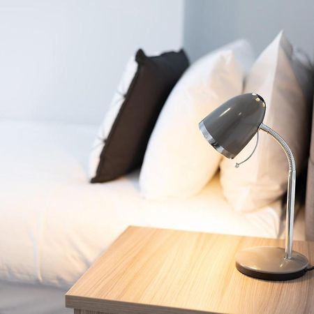 City Centre, Parking, Smart Tv'S In All Rooms Swansea Exteriér fotografie