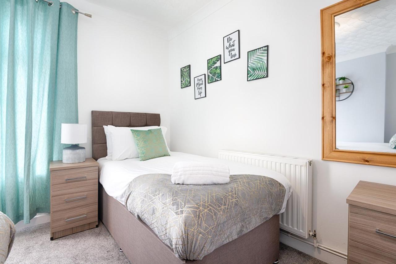City Centre, Parking, Smart Tv'S In All Rooms Swansea Exteriér fotografie