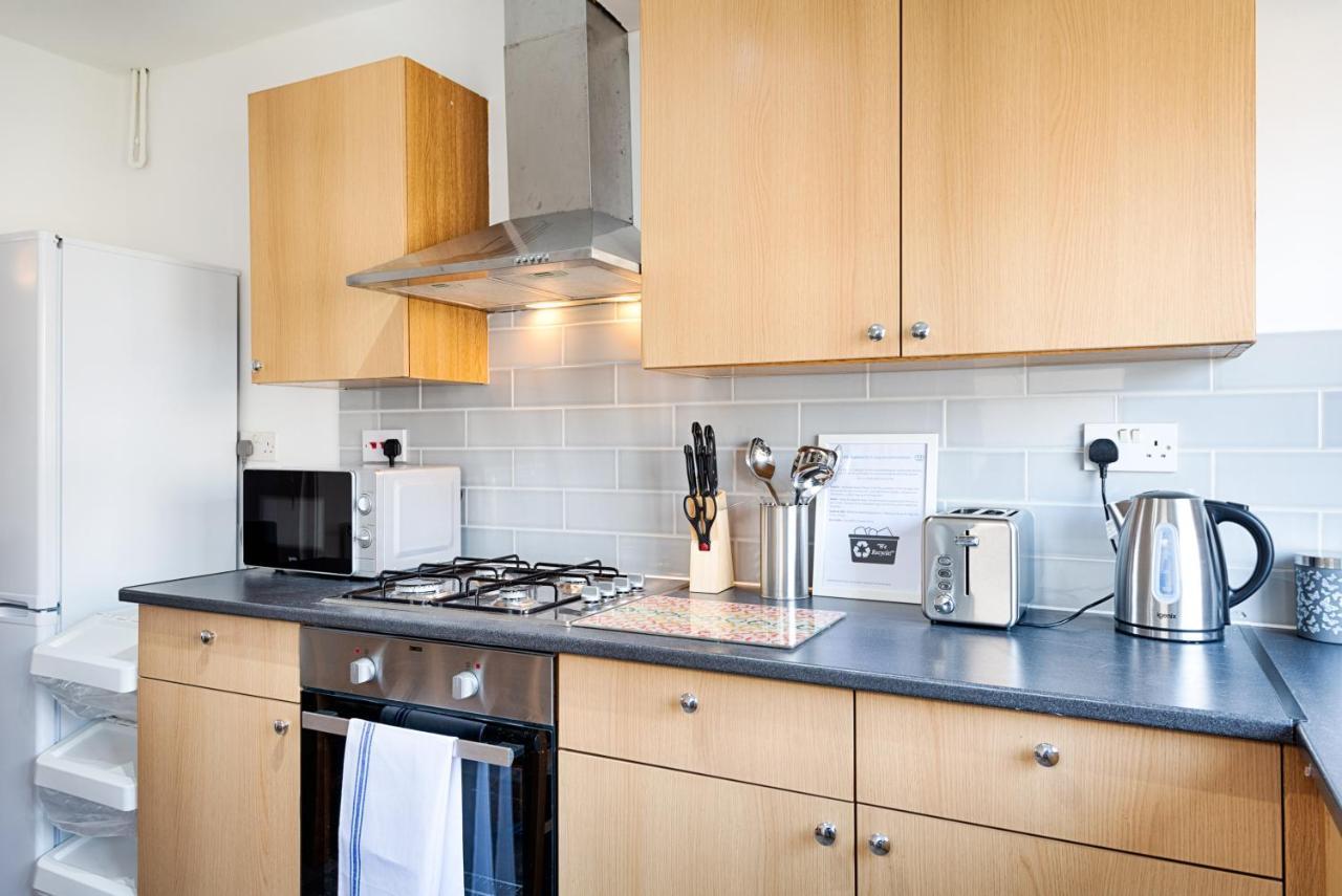 City Centre, Parking, Smart Tv'S In All Rooms Swansea Exteriér fotografie