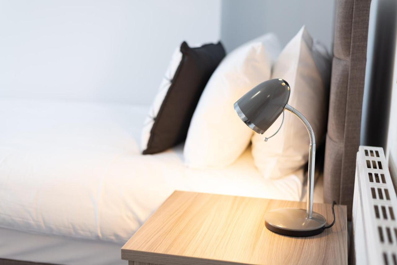 City Centre, Parking, Smart Tv'S In All Rooms Swansea Exteriér fotografie