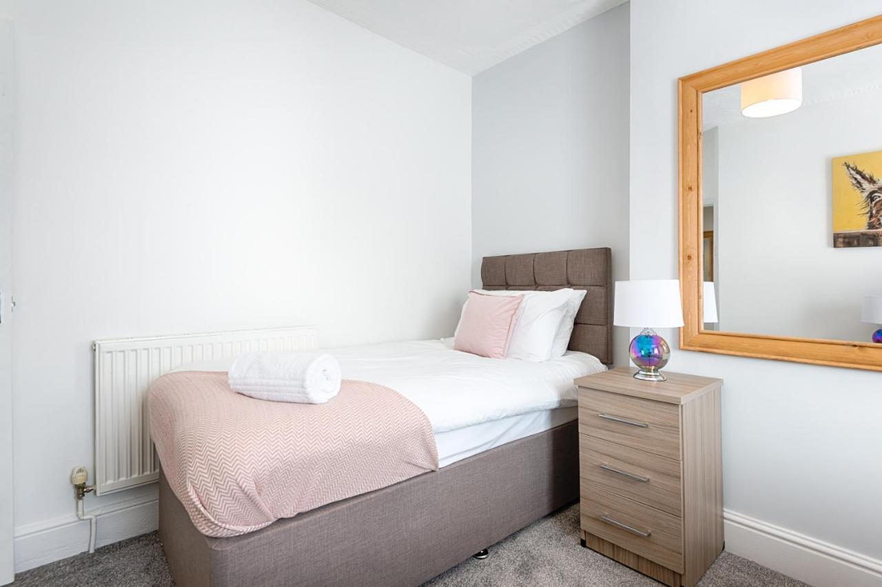 City Centre, Parking, Smart Tv'S In All Rooms Swansea Exteriér fotografie